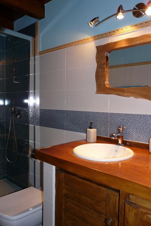 Apartamentos La Condesa Valmeo Szoba fotó