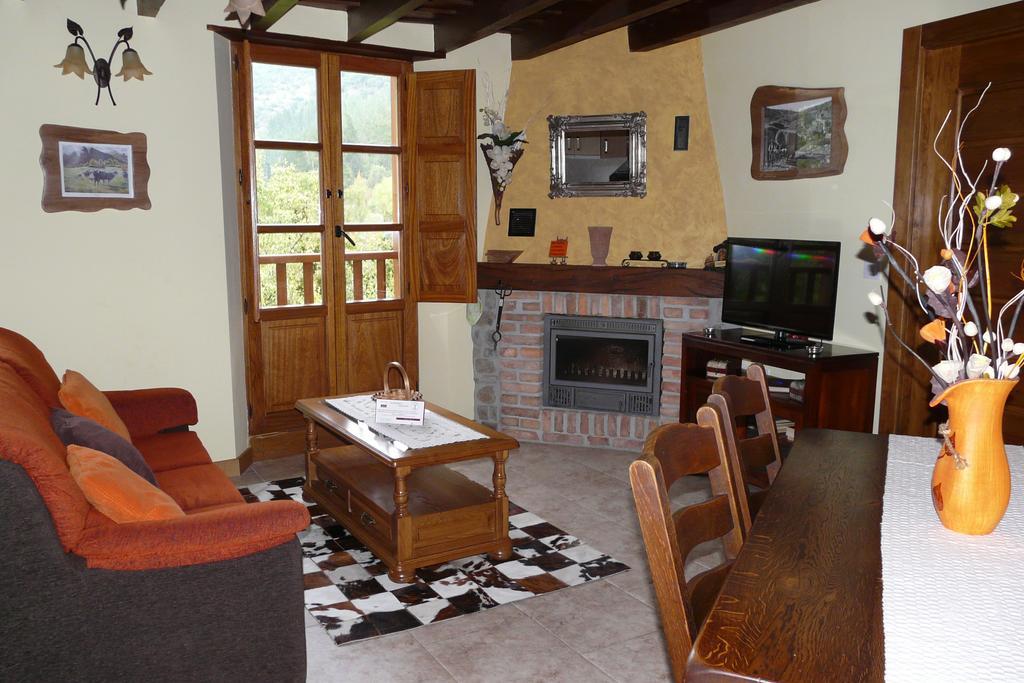 Apartamentos La Condesa Valmeo Kültér fotó