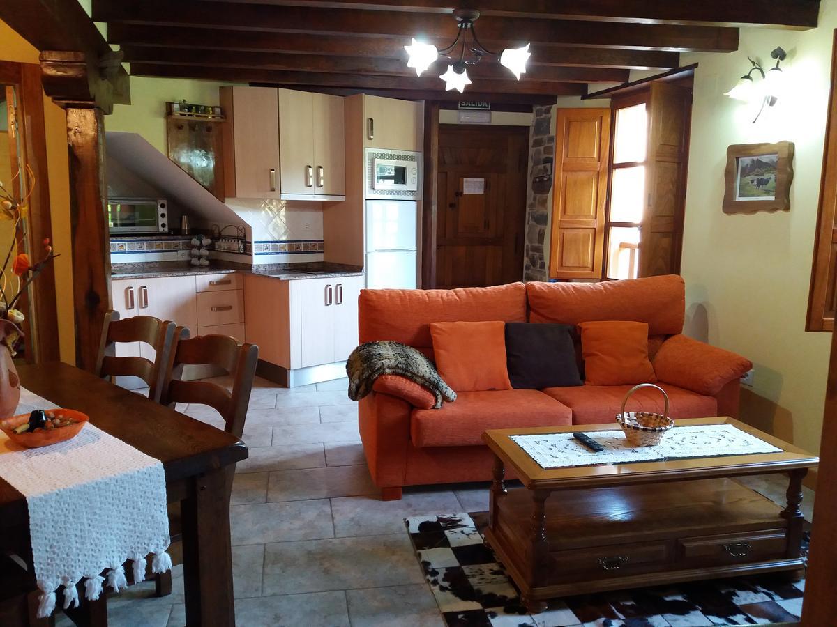 Apartamentos La Condesa Valmeo Kültér fotó