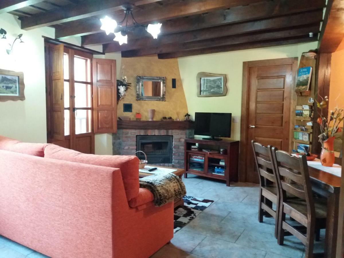 Apartamentos La Condesa Valmeo Kültér fotó