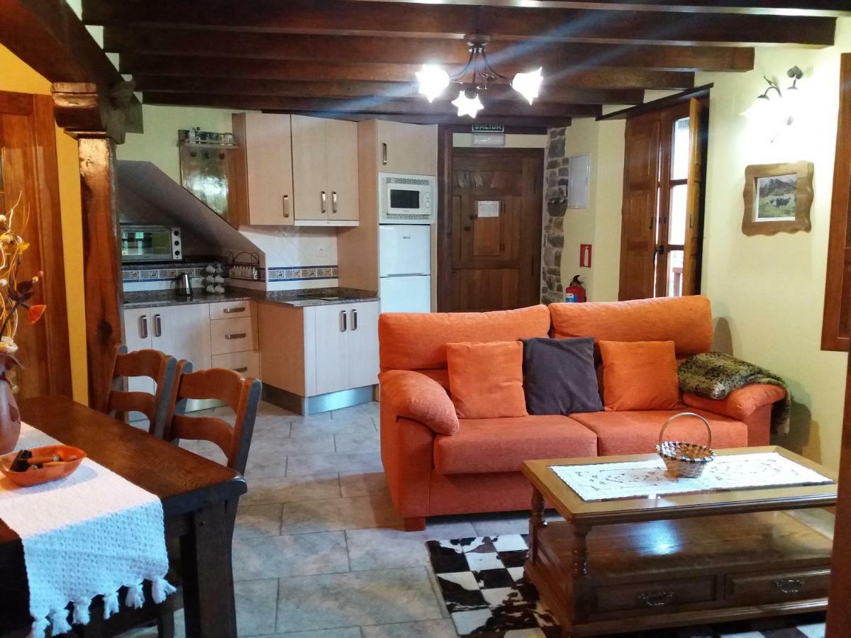 Apartamentos La Condesa Valmeo Kültér fotó