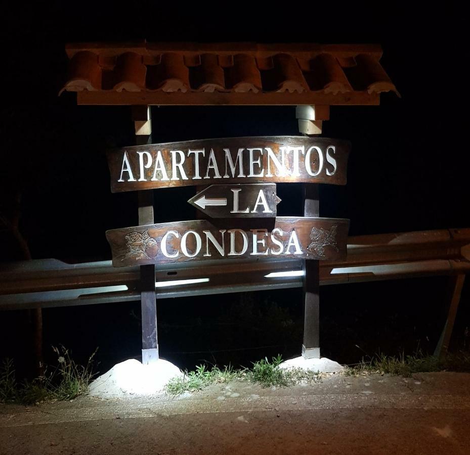 Apartamentos La Condesa Valmeo Kültér fotó